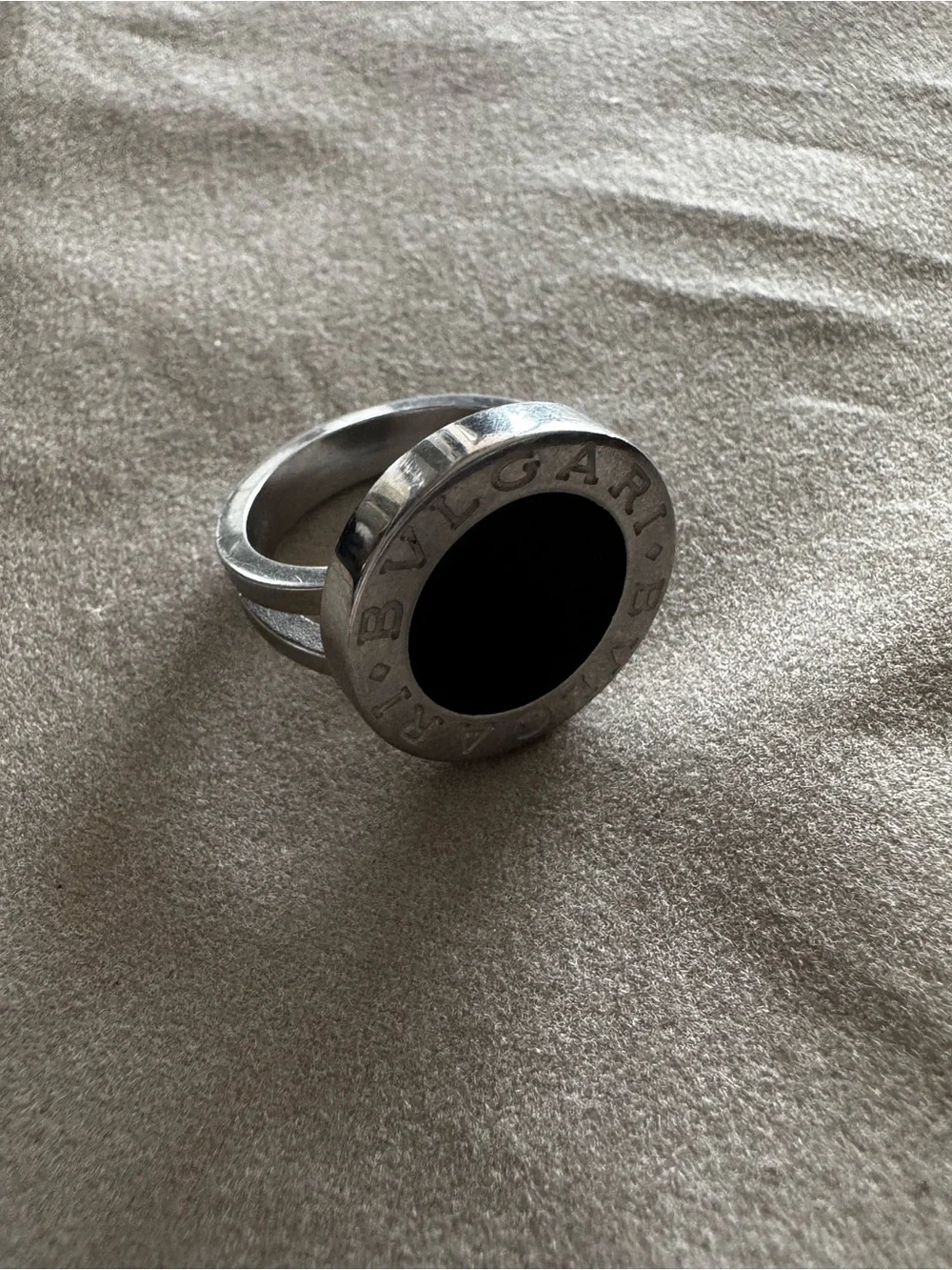 Black Center Stainless Steel Fashion Ring Women size 6.5